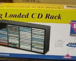 CD-holder i sort plast